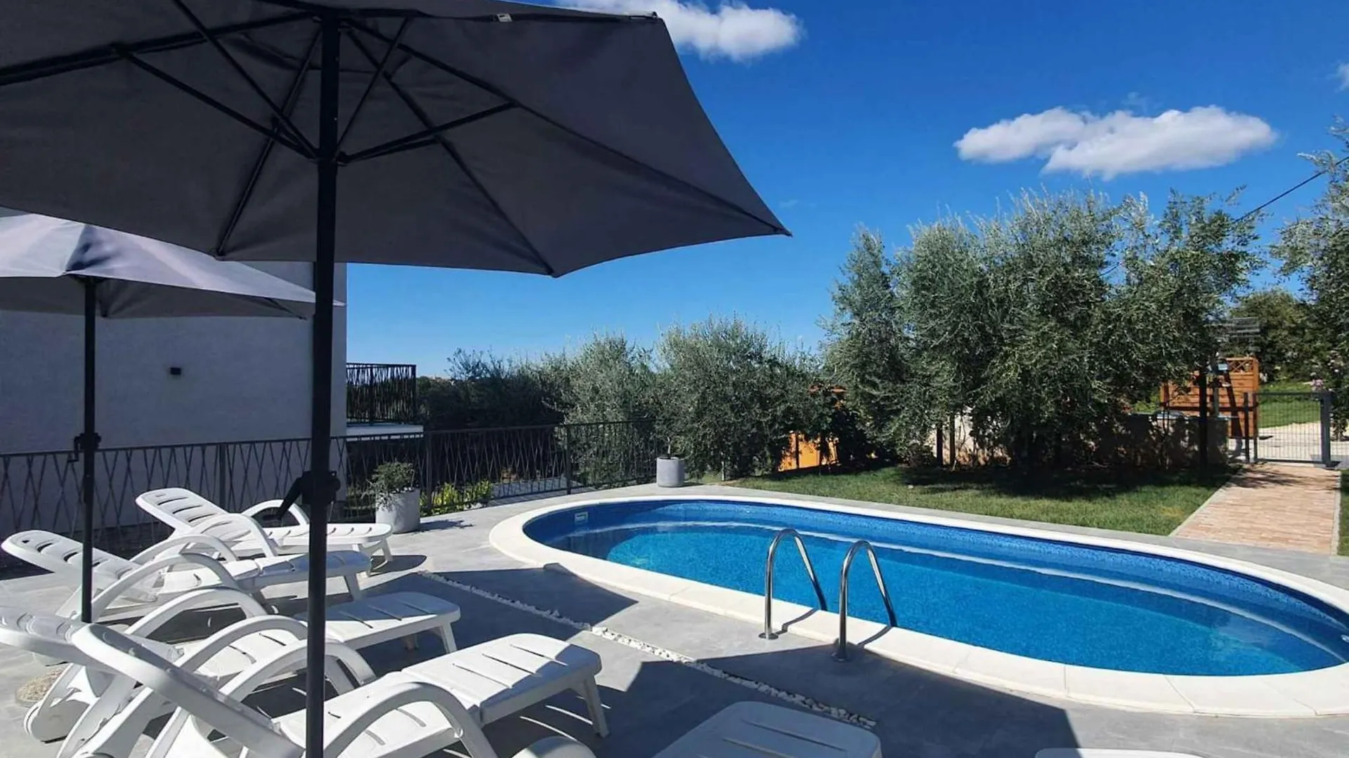 Apartments In Porec - Istrien 40228
